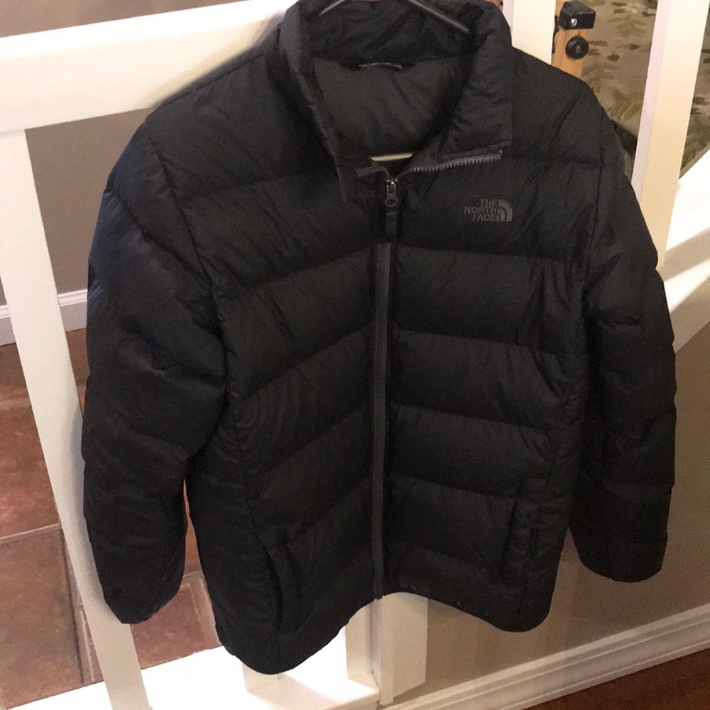 Boys North Face puffer down jacket